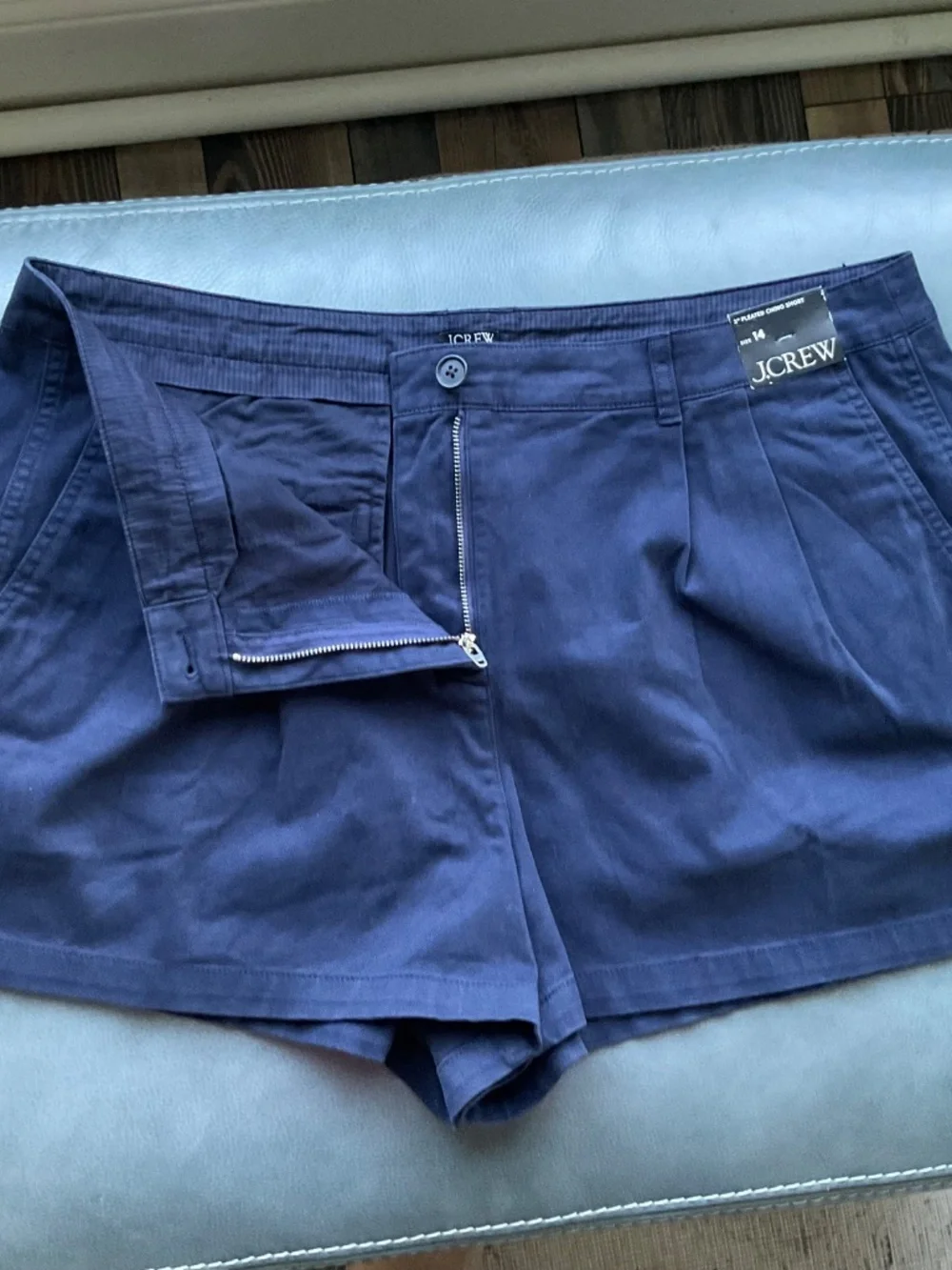 J.Crew Women's 3 inch Pleated Heritage Chino Shorts Navy NWT